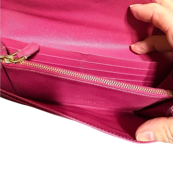 Prada Fuchsia Pink Leather Wallet color fade a bit as shown Vintage - Picture 7 of 8